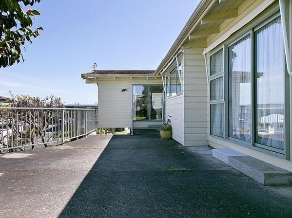 Golders Heights - Taupo Holiday Home المظهر الخارجي الصورة
